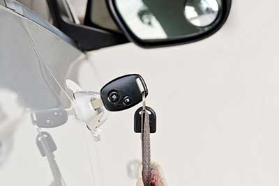 Trumbull Automotive Transonder Key Locksmith