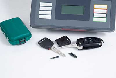 Trumbull Automotive Transponder Key Programming Locksmith